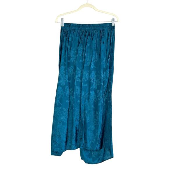 Band Of the Free Celene Layered Floral Midi Skirt in Deep Teal - Picture 5 of 8